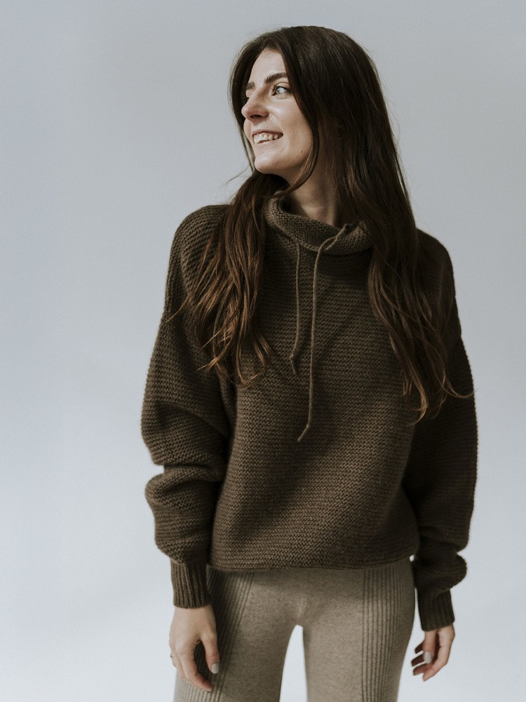 Sweter z wełny jaka 100% brązowy