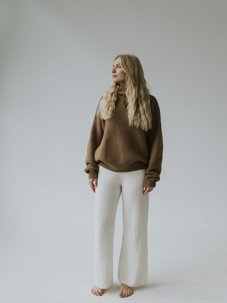 Sweter z wełny wielbłąda camel 100%