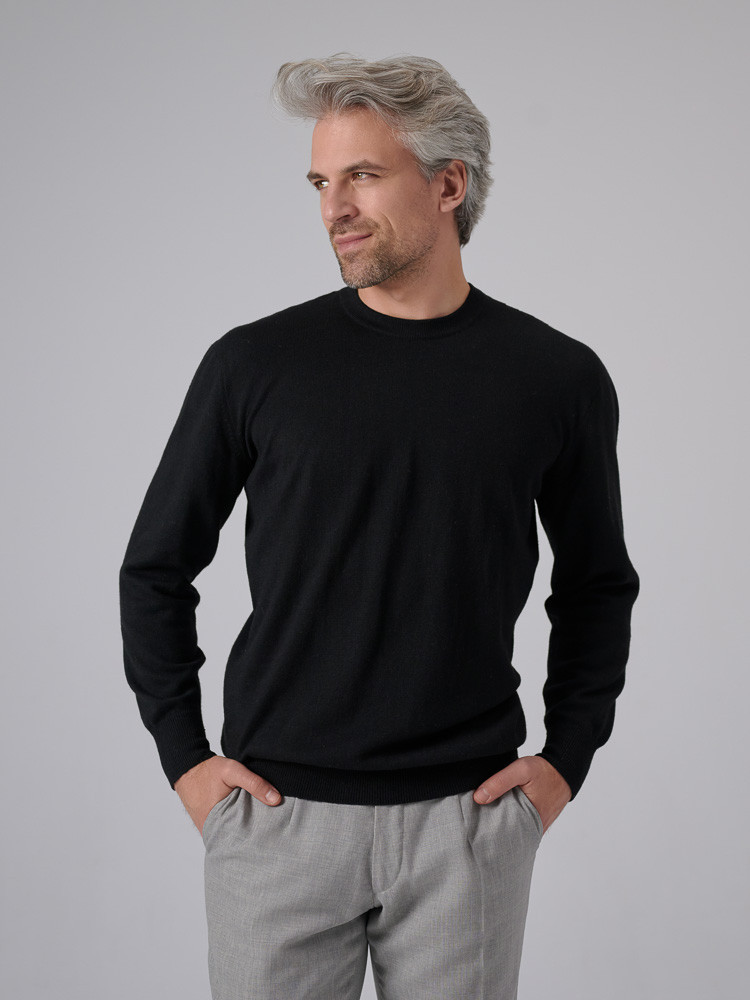 Sweter z wełny owczej klasyczny