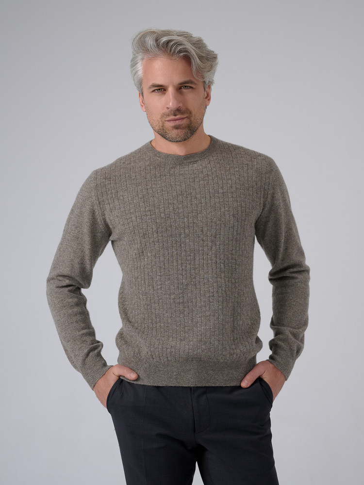 Sweter z wełny jaka z ozdobną fakturą