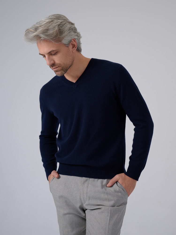 Sweter z kaszmiru klasyczny