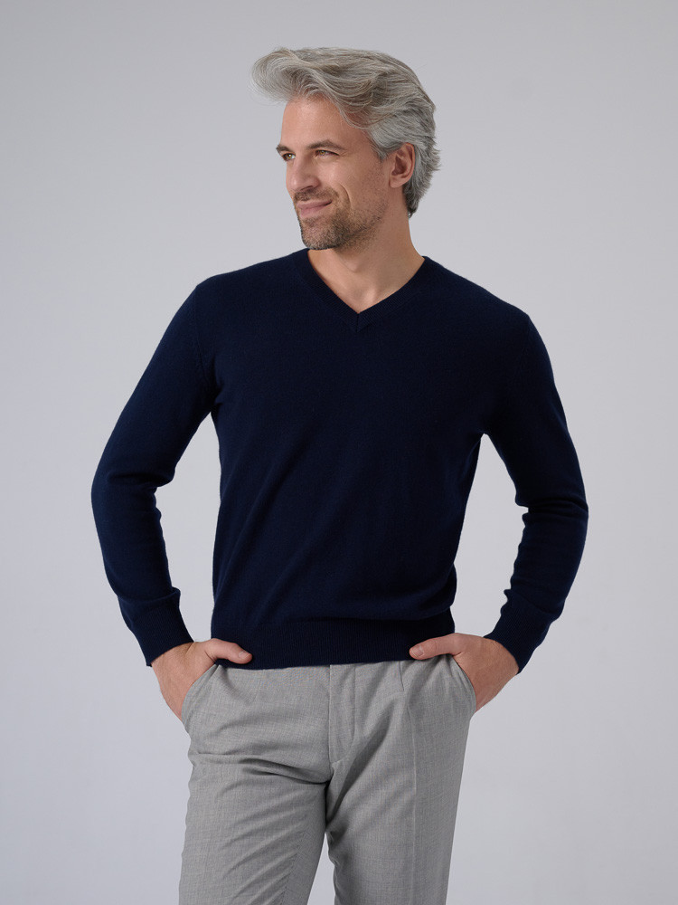 Sweter z kaszmiru klasyczny